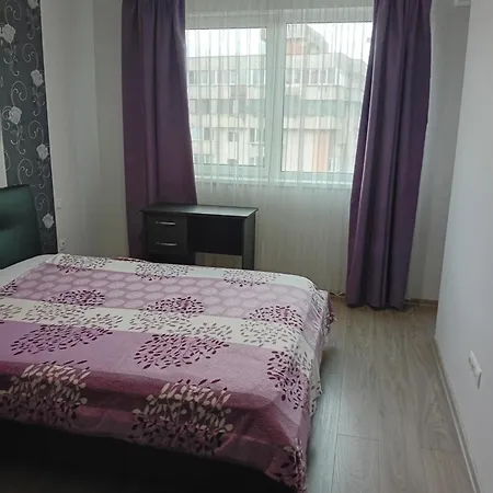 Apartment Apartament De Lux De Inchiriat *